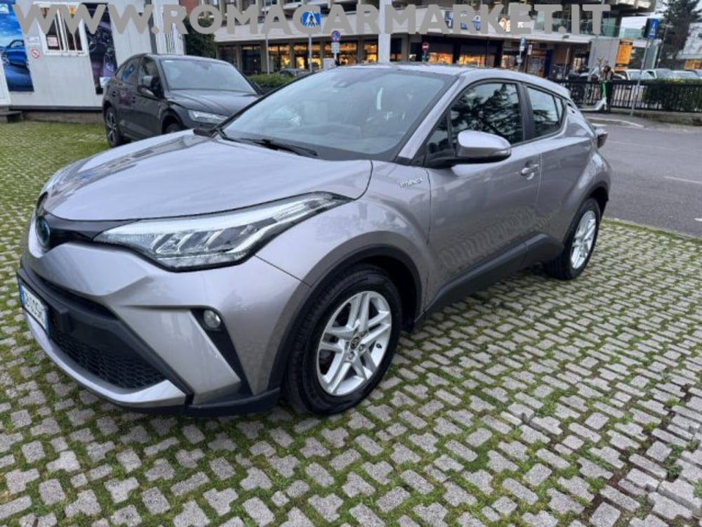 Toyota Toyota C-HR usata a Roma (15)