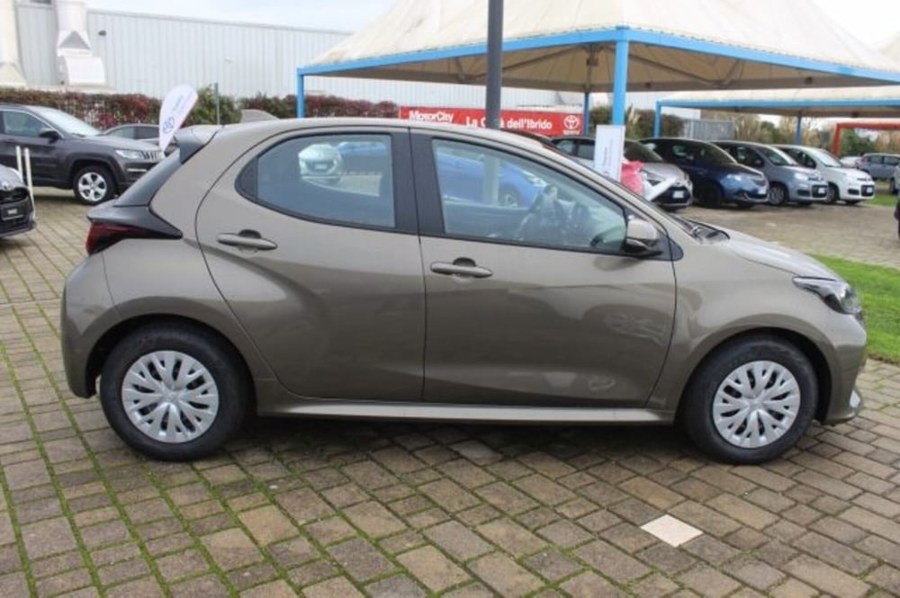 Toyota Yaris usata a Roma (13)