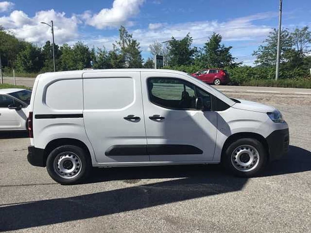 Citroen e-Berlingo Furgone nuova a Varese (4)