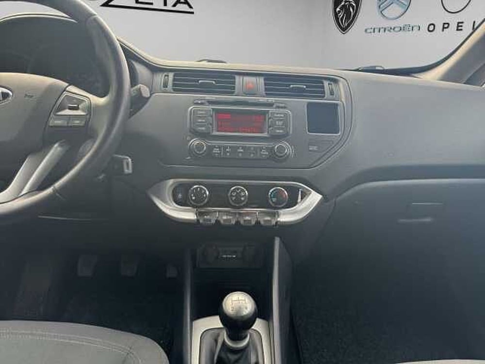 Kia Rio usata a Vibo Valentia (11)