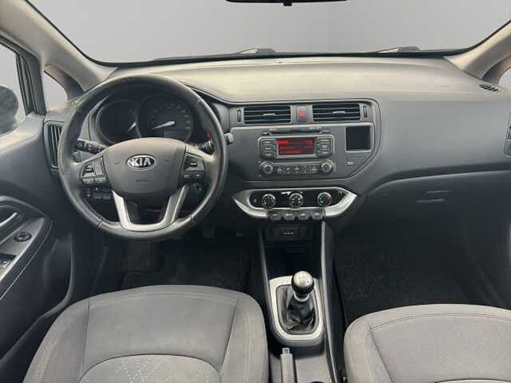 Kia Rio usata a Vibo Valentia (14)