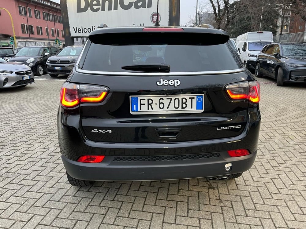 Jeep Compass usata a Milano (8)