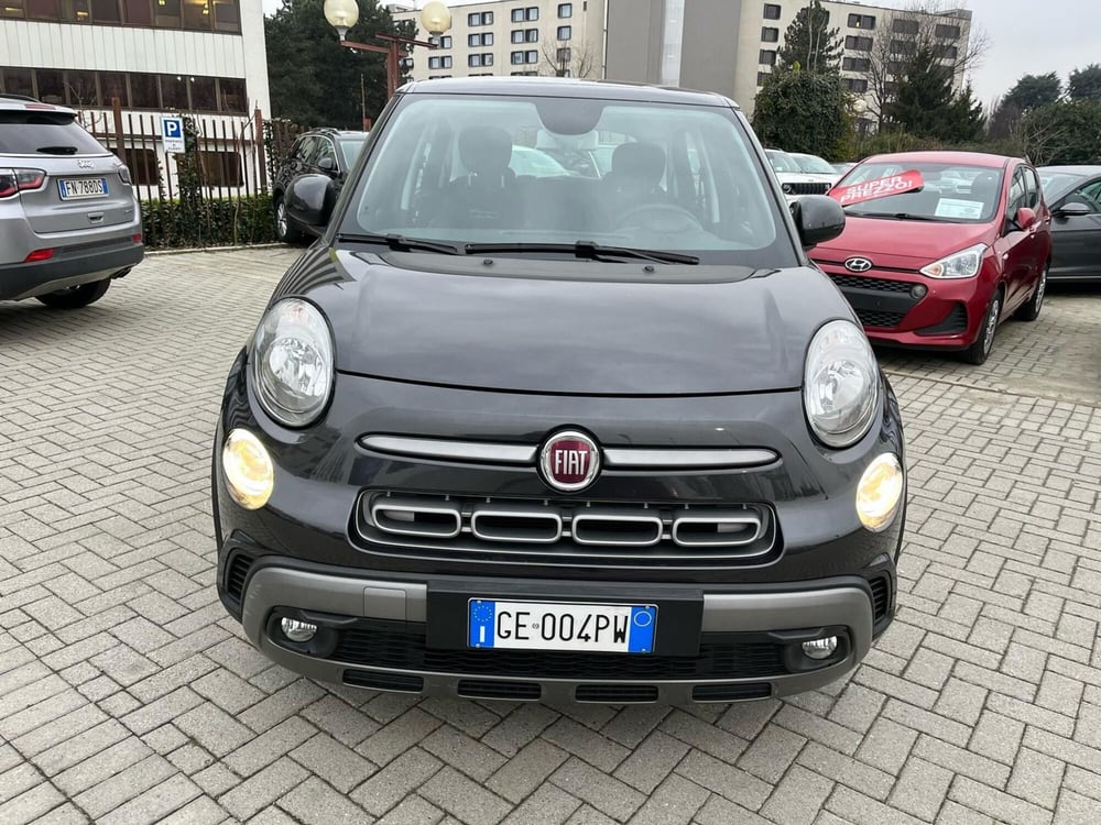 Fiat 500L usata a Milano (2)