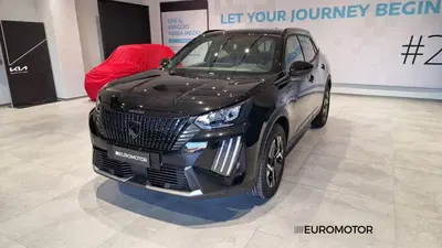 Peugeot 2008 1.2 hybrid Active 136cv e-dcs6 nuova a Modugno