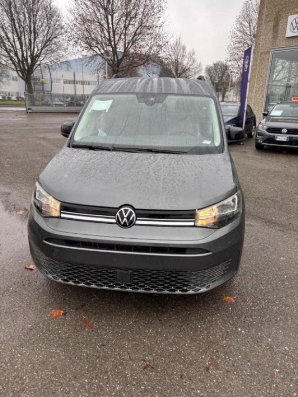 Volkswagen Caddy nuova a Cuneo (2)