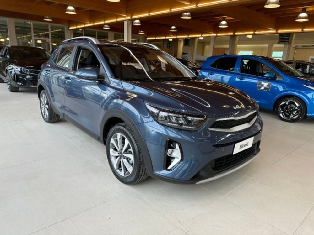 Kia Stonic nuova a Vicenza (2)