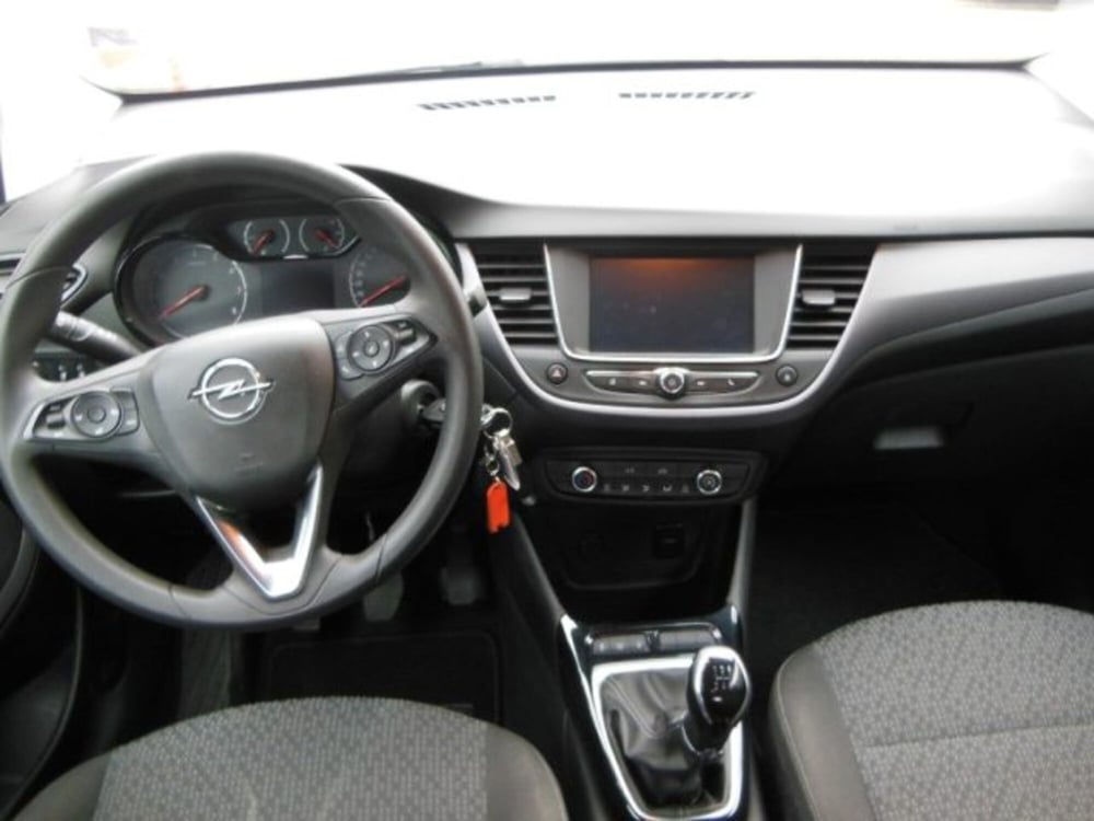 Opel Crossland X usata a Pavia (10)