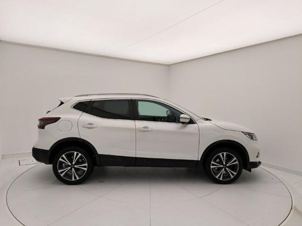 Nissan Qashqai usata a Pavia (6)