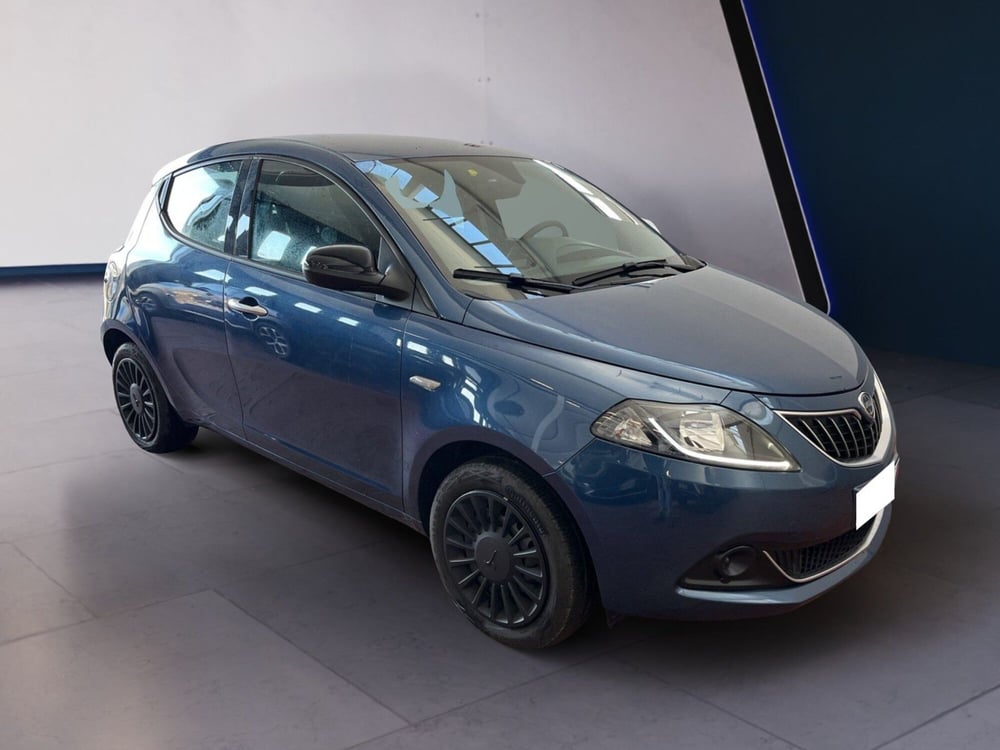 Lancia Ypsilon usata a Torino (3)