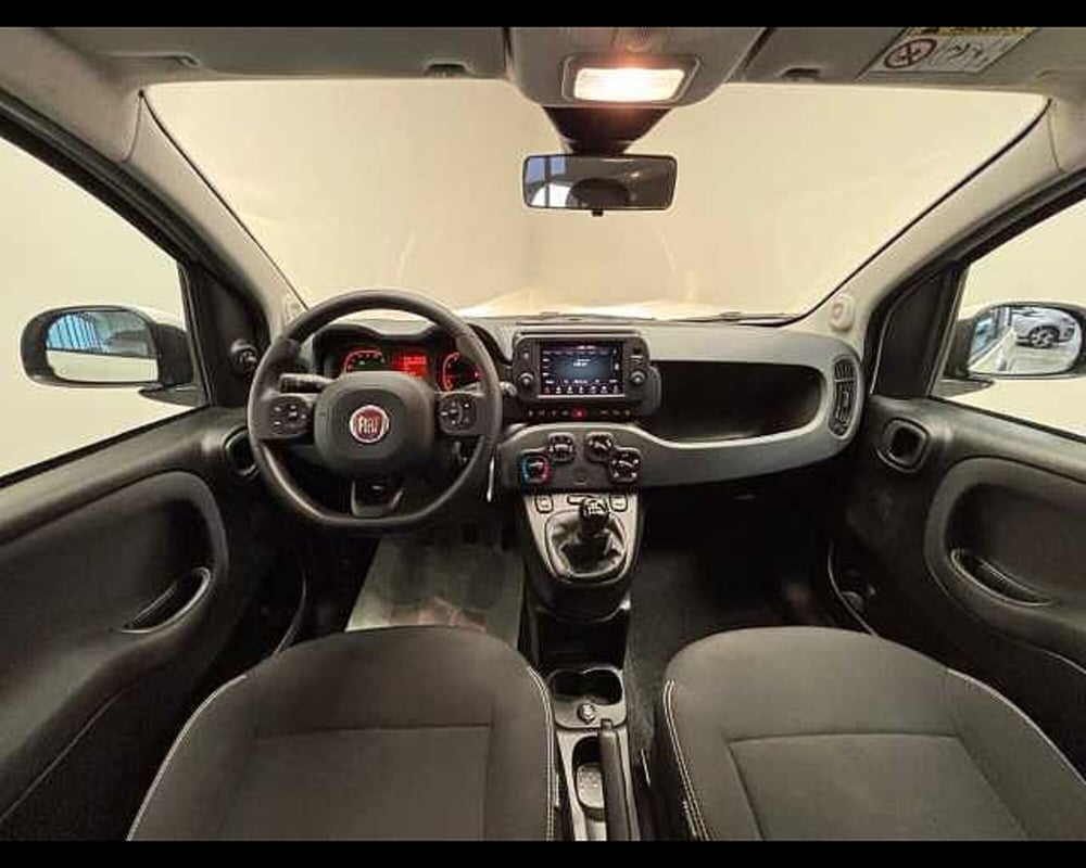 Fiat Panda Cross usata a Milano (17)