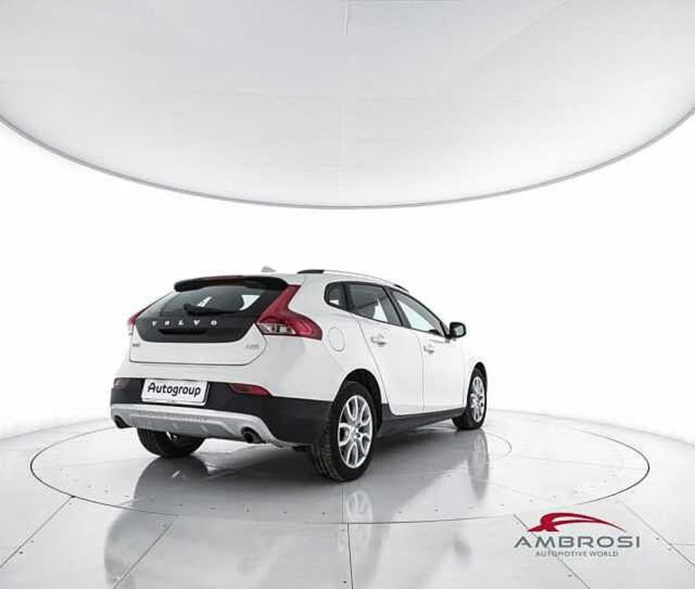 Volvo V40 Cross Country usata a Viterbo (3)