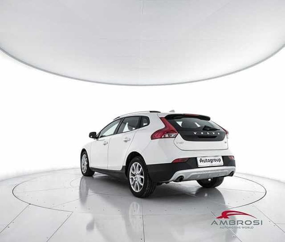 Volvo V40 Cross Country usata a Viterbo (4)