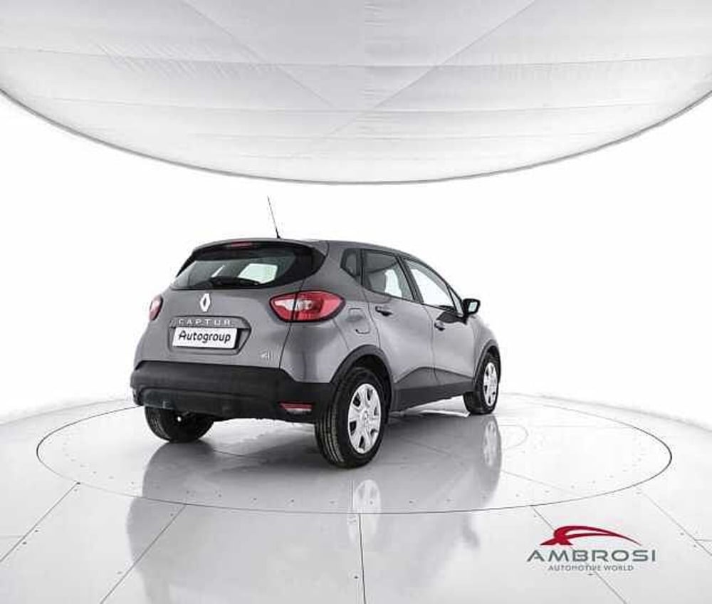 Renault Captur usata a Viterbo (3)