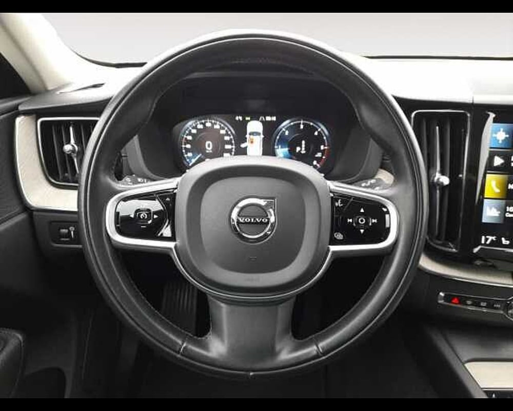 Volvo XC60 usata a Ravenna (12)