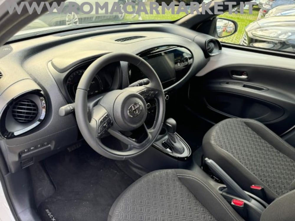 Toyota Aygo X nuova a Roma (17)