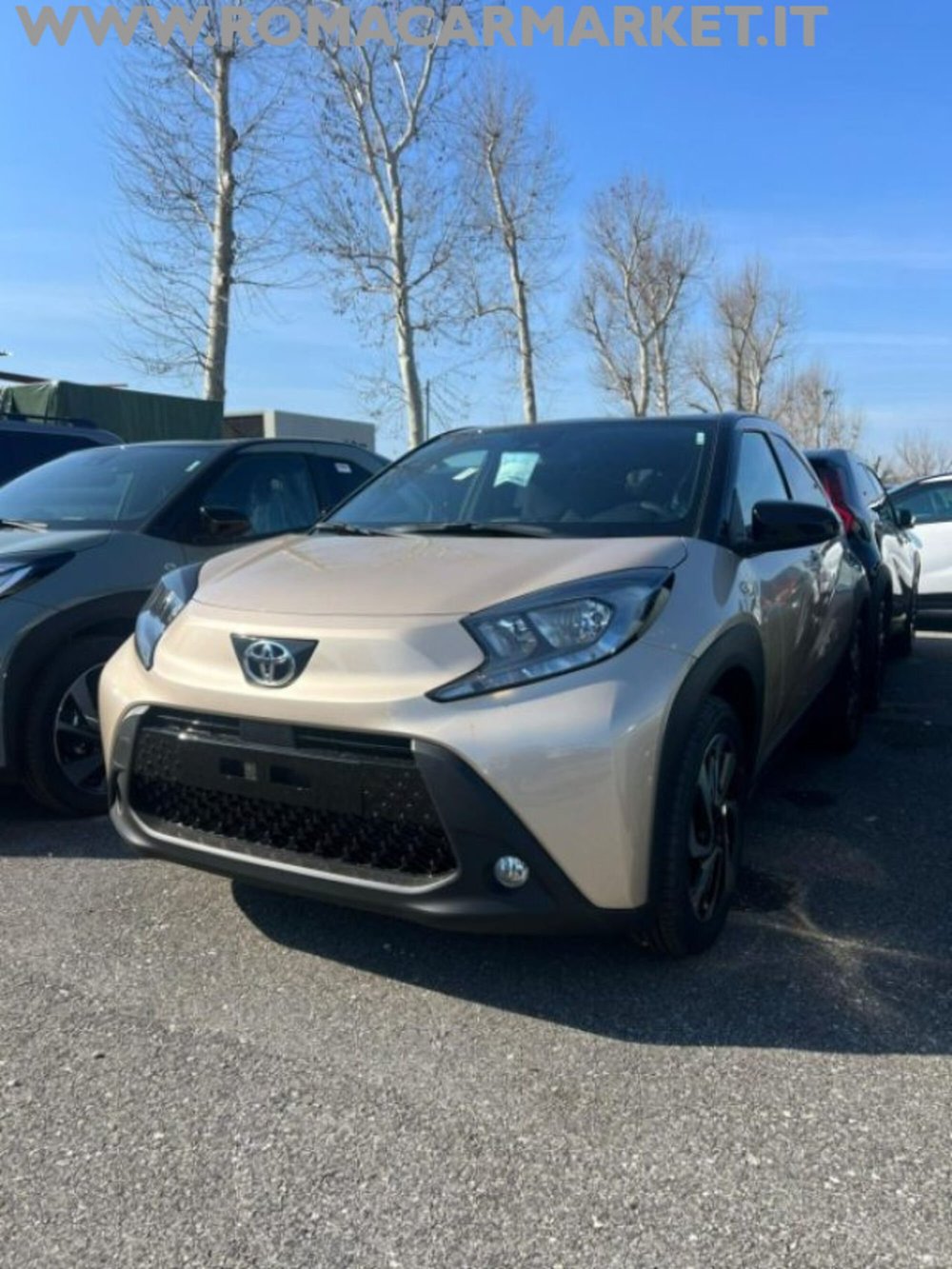 Toyota Aygo X nuova a Roma (9)