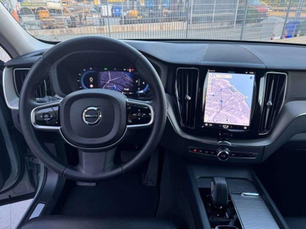 Volvo XC60 usata a Savona (14)