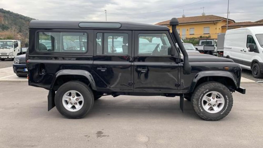 Land Rover Defender usata a Lucca