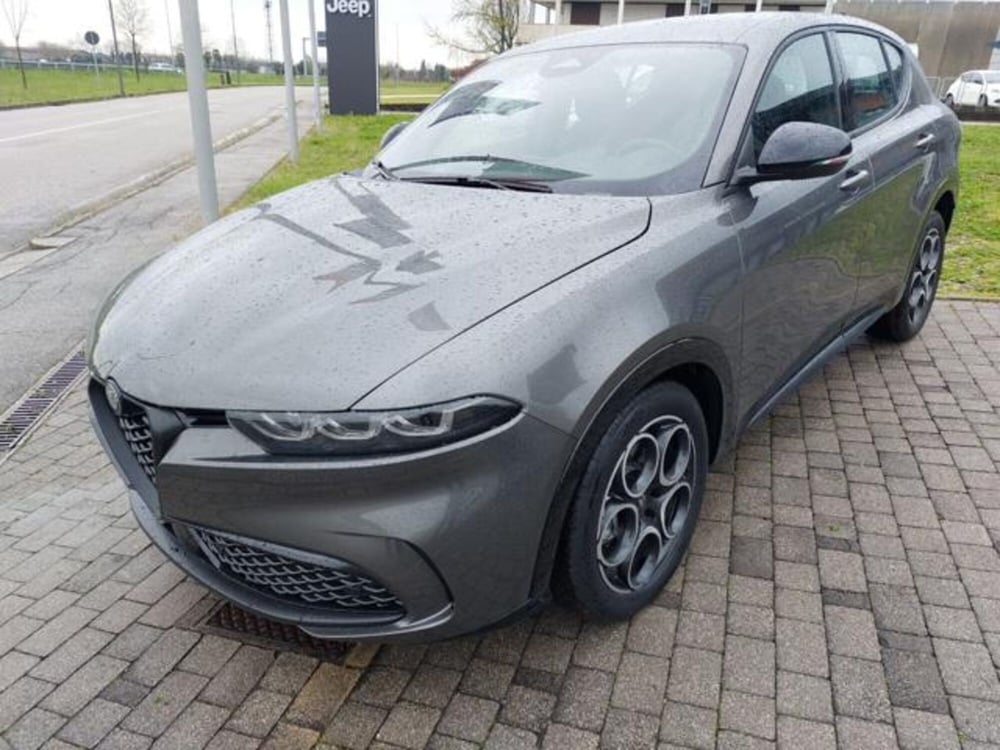 Alfa Romeo Tonale nuova a Padova (2)