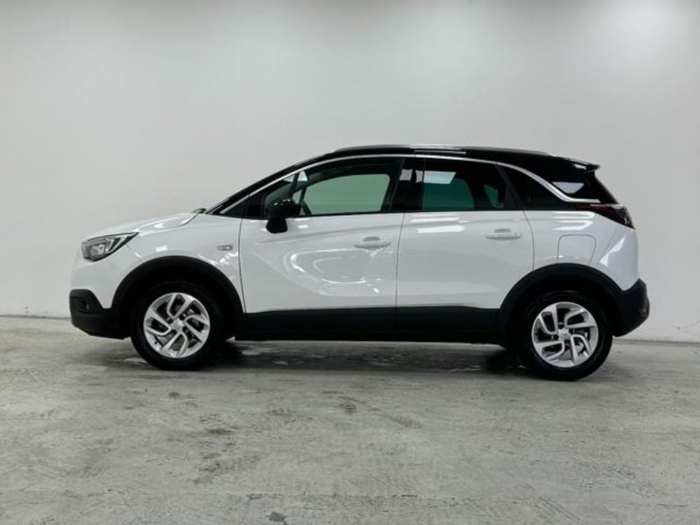 Opel Crossland X usata a Como (8)