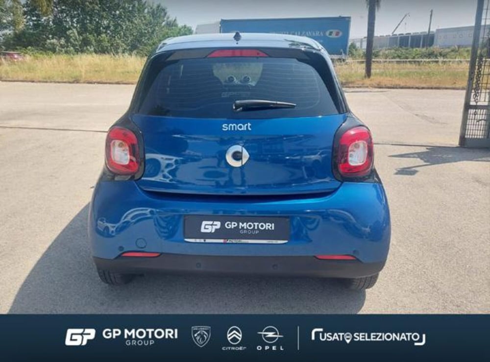 smart forfour usata a Caserta (2)