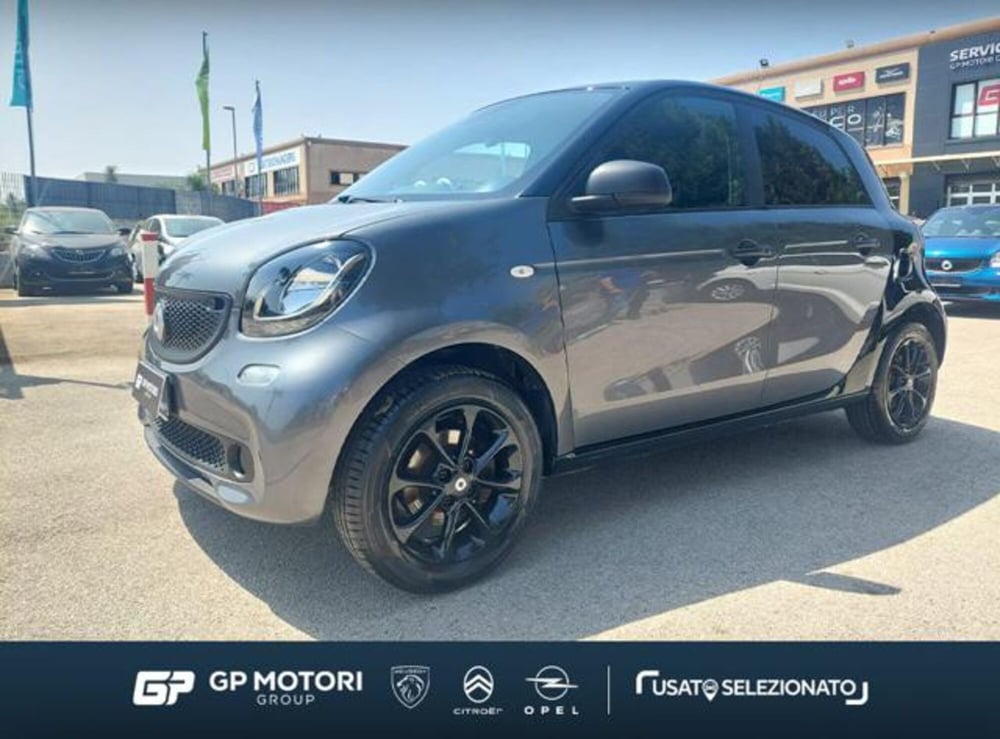 smart forfour usata a Caserta (7)