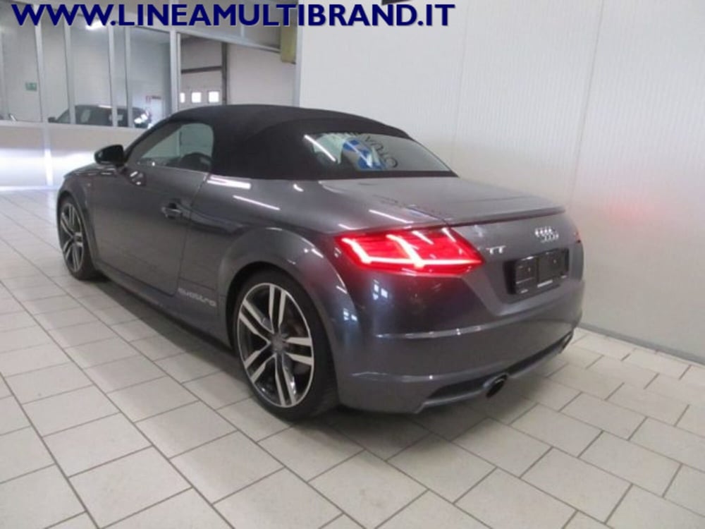 Audi TT Cabrio usata a Piacenza (16)