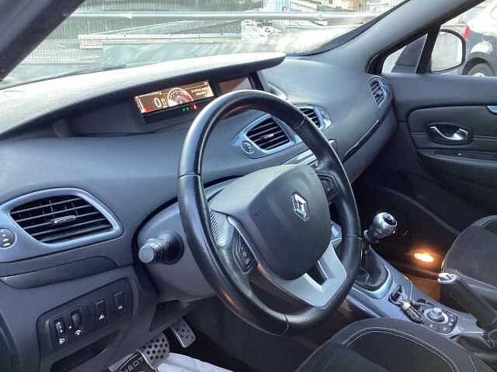 Renault Scenic E-Tech Electric usata a Roma (11)