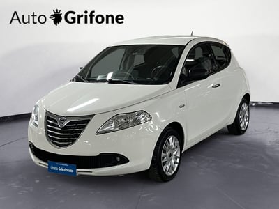 Lancia Ypsilon 1.2 69 CV 5 porte Platinum  del 2015 usata a Modena