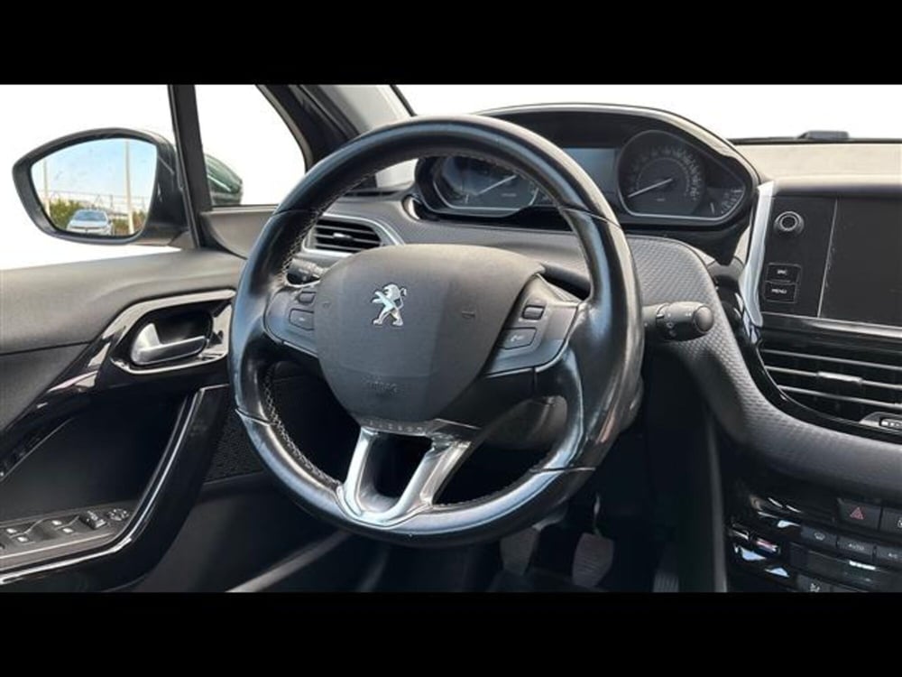 Peugeot 208 usata a Padova (8)