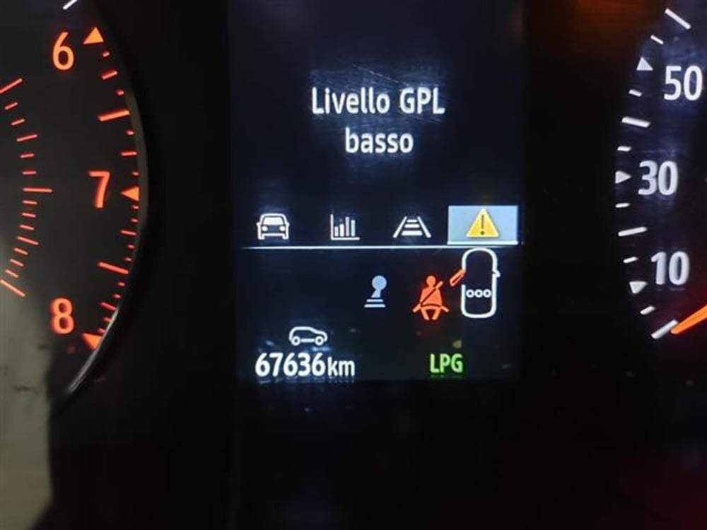 Renault Clio usata a Siena (7)