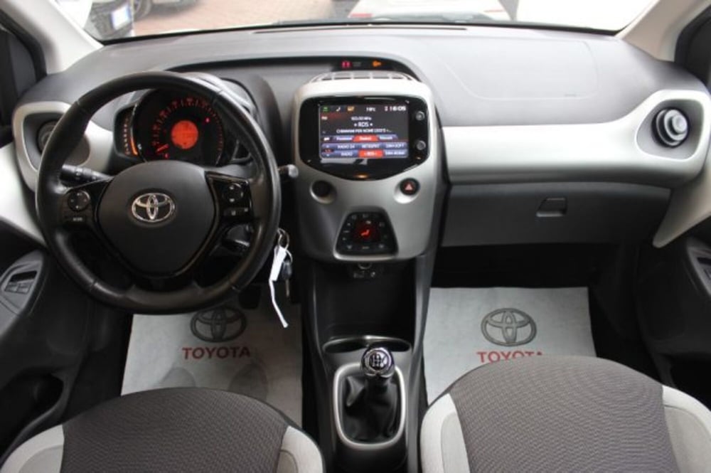 Toyota Aygo usata a Roma (9)