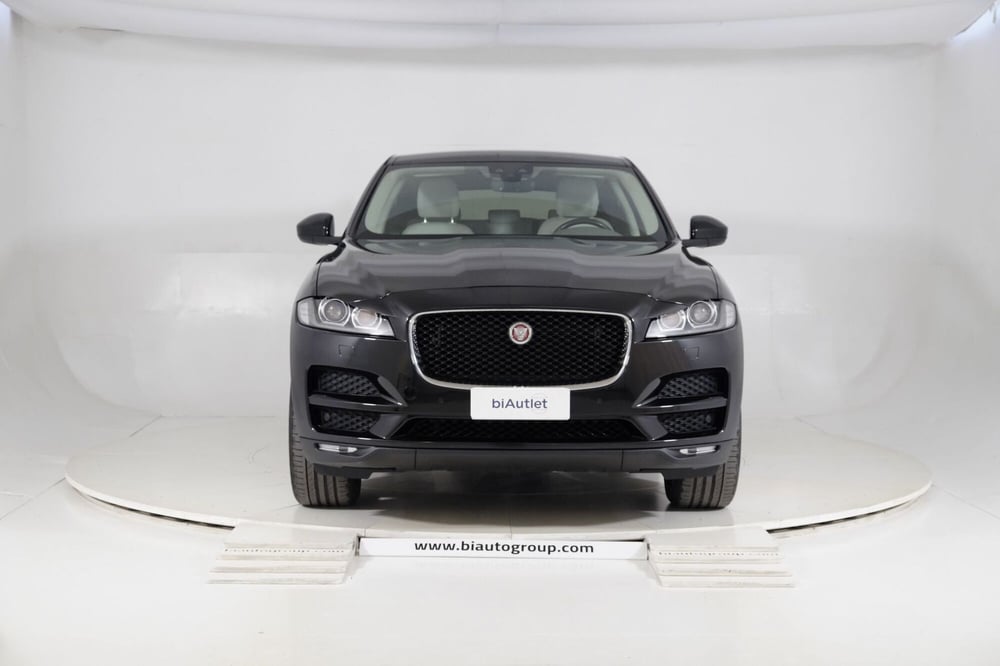 Jaguar F-Pace usata a Torino (2)