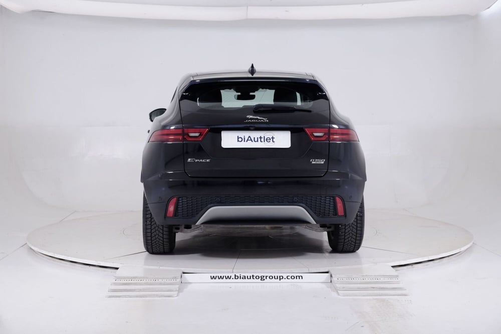 Jaguar E-Pace usata a Torino (3)