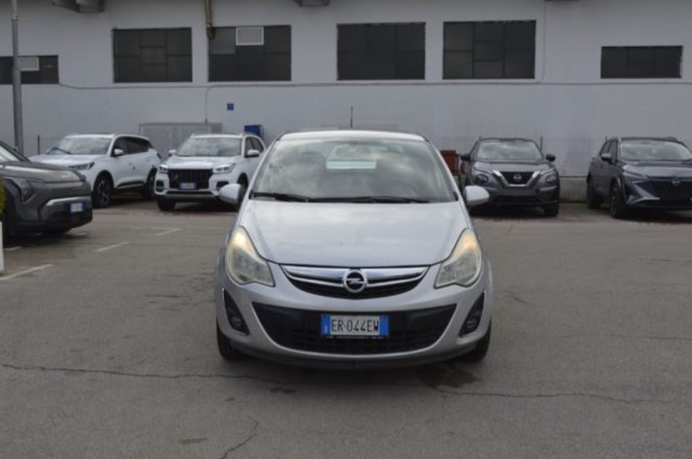 Opel Corsa usata a Latina (2)