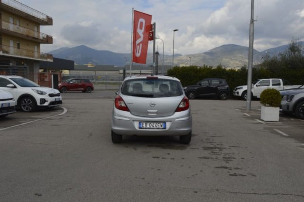 Opel Corsa usata a Latina (6)