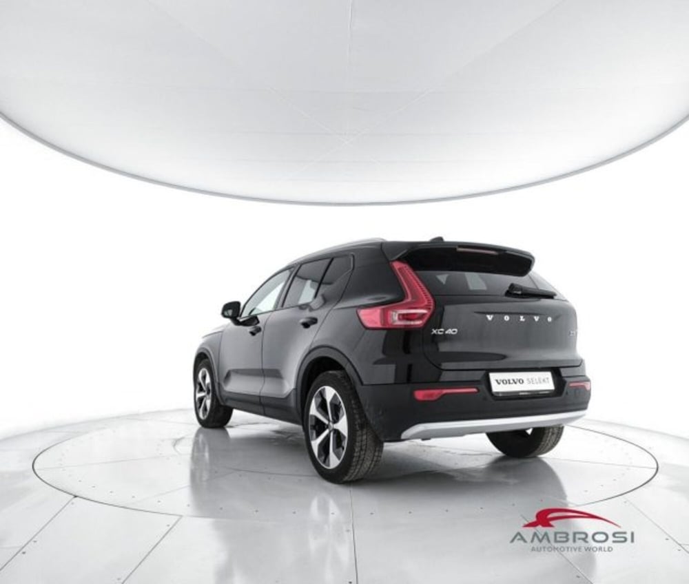 Volvo XC40 usata a Perugia (4)