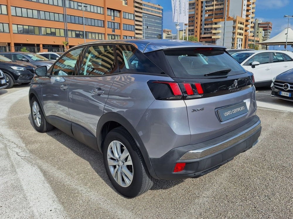 Peugeot 3008 usata a Bari (2)