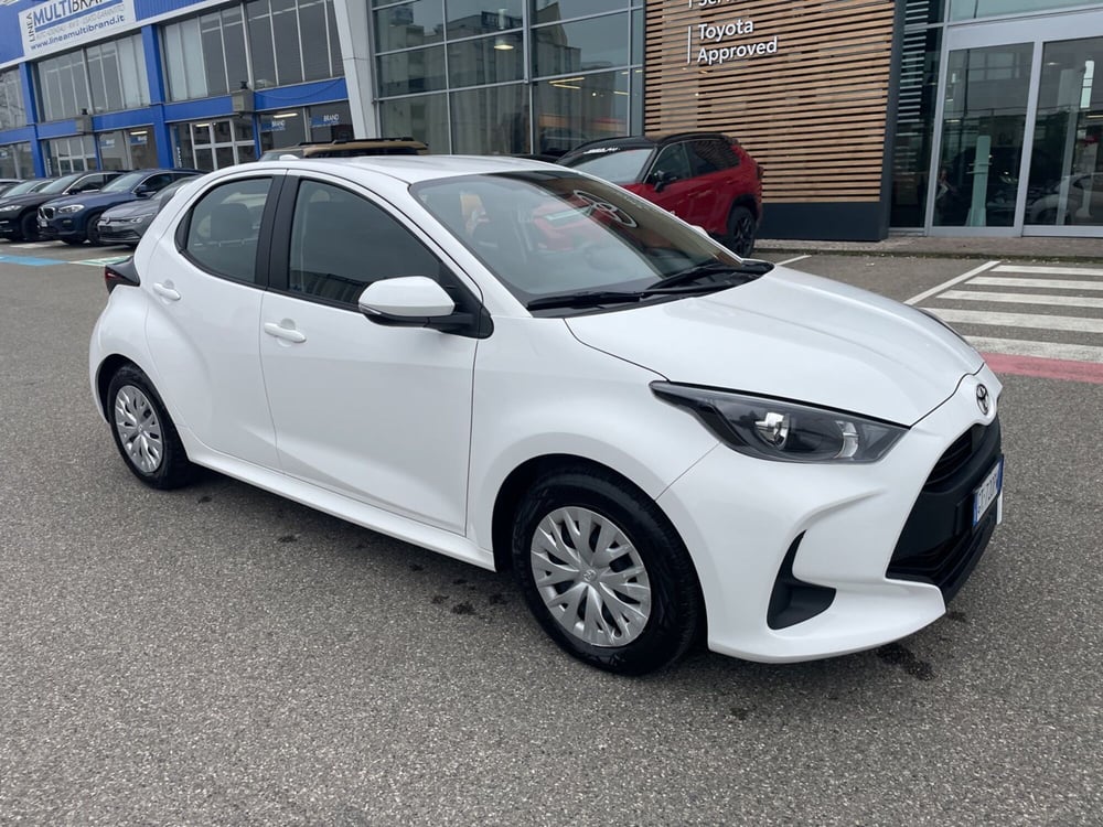 Toyota Yaris usata a Piacenza (9)