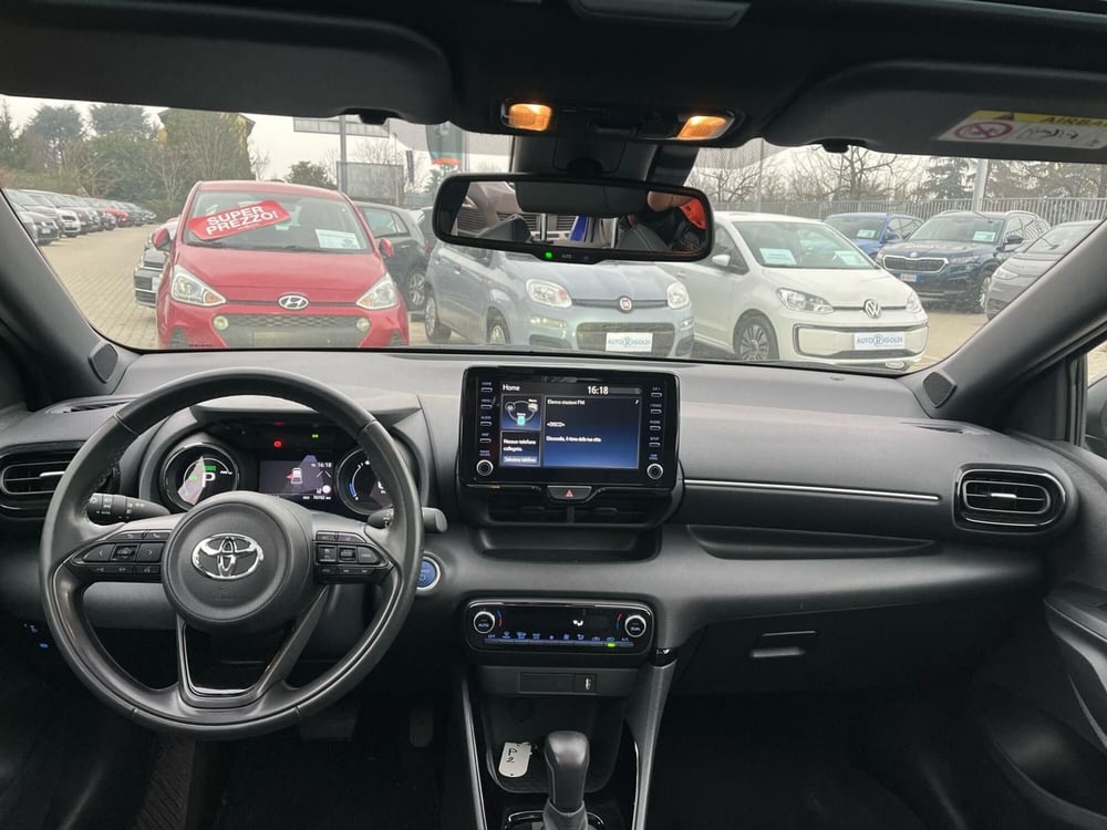 Toyota Yaris usata a Milano (18)