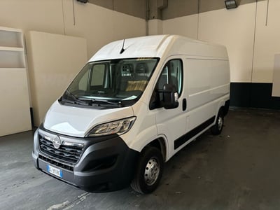 Opel Movano Furgone 33 L2H2 2.2 Bluehdi 120cv S&amp;S del 2022 usata a Milano