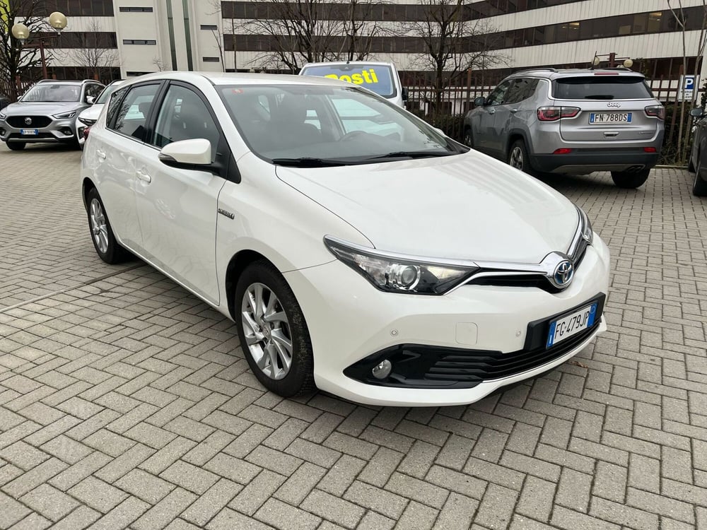 Toyota Auris usata a Milano (3)