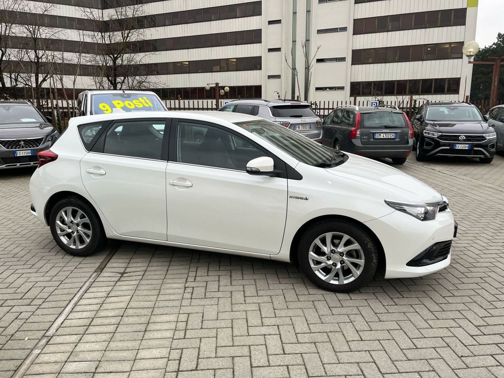 Toyota Auris usata a Milano (5)