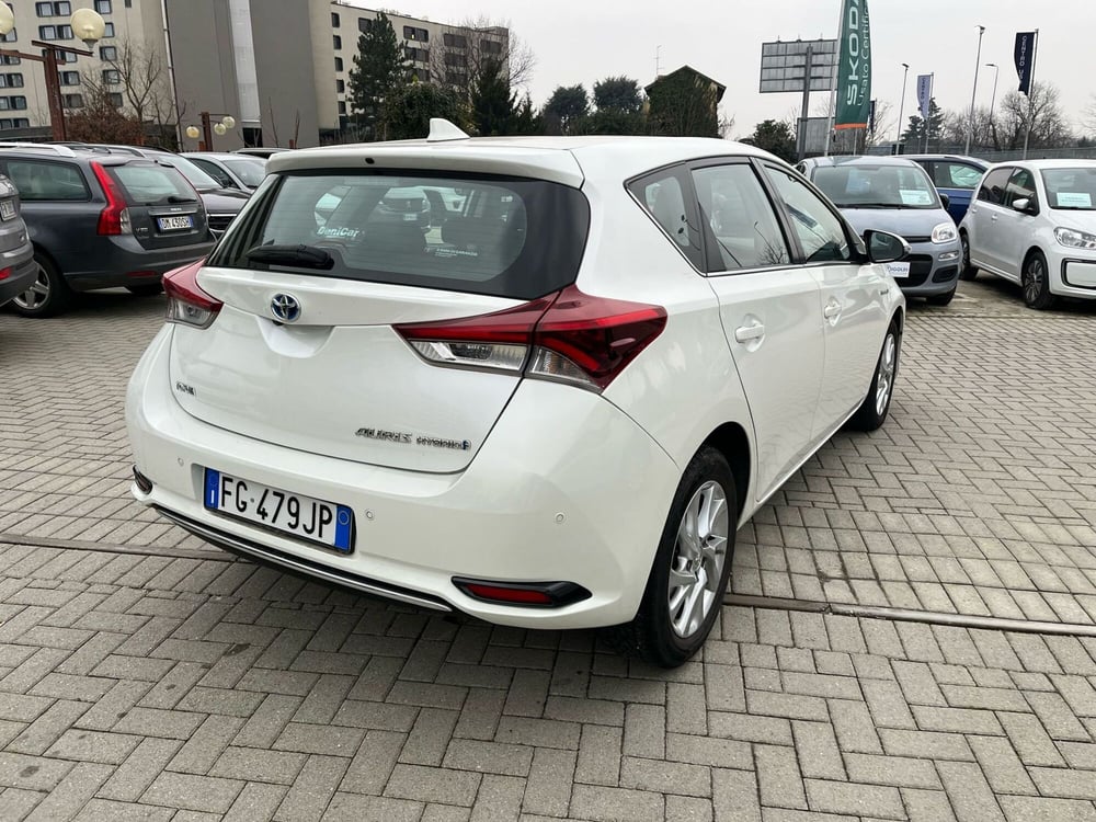 Toyota Auris usata a Milano (7)