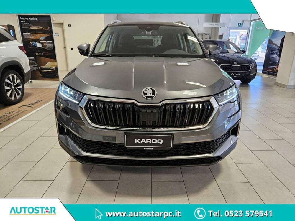 Skoda Karoq nuova a Piacenza (2)