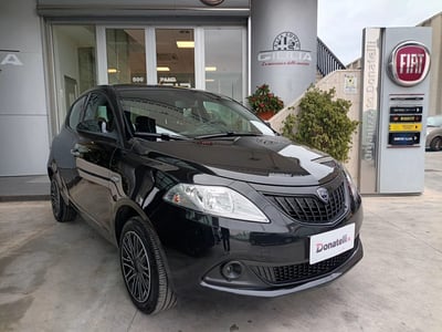 Lancia Ypsilon 1.0 FireFly 5 porte S&amp;S Hybrid Silver Plus del 2024 usata a Triggiano