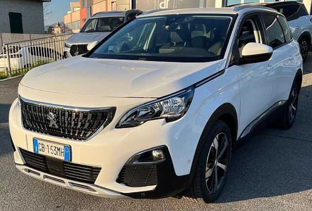 Peugeot 5008 usata a La Spezia