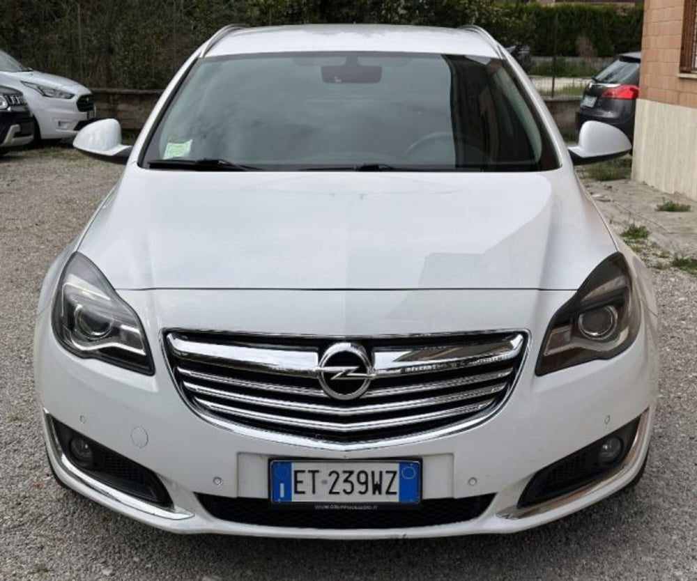 Opel Insignia Station Wagon usata a Roma (2)