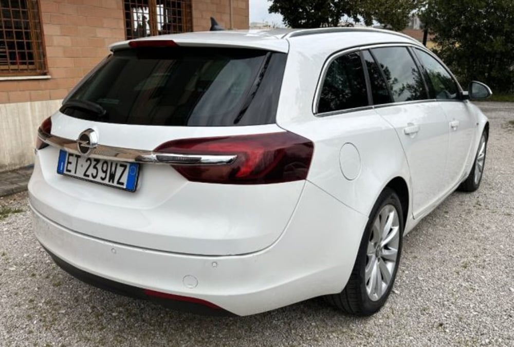 Opel Insignia Station Wagon usata a Roma (7)