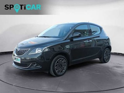 Lancia Ypsilon 1.0 FireFly 5 porte S&amp;S Hybrid Gold Plus del 2023 usata a Castelfranco Veneto